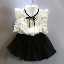 Load image into Gallery viewer, Menoea Girls Clothing Sets Summer Casual Print Kids Clothing Sets Sleeveless Chiffon T-shirt+Shorts 2PCS New Children Girls Suit